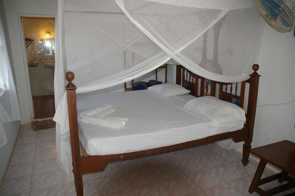 Ndame Beach Lodge Паже Екстериор снимка